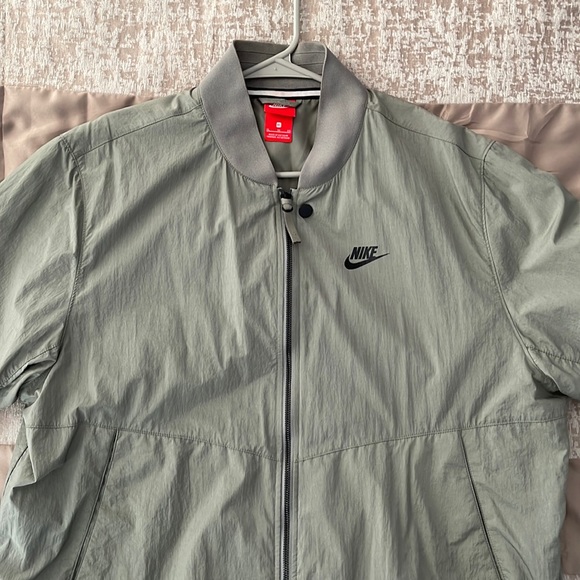 Nike Other - Nike Windbreaker jacket